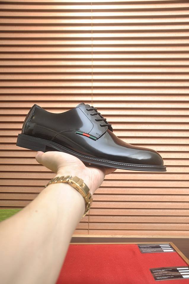 Gucci Men’s Leather Sneakers 1133270