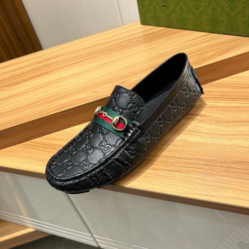 Gucci Men’s Leather Sneakers 1717220