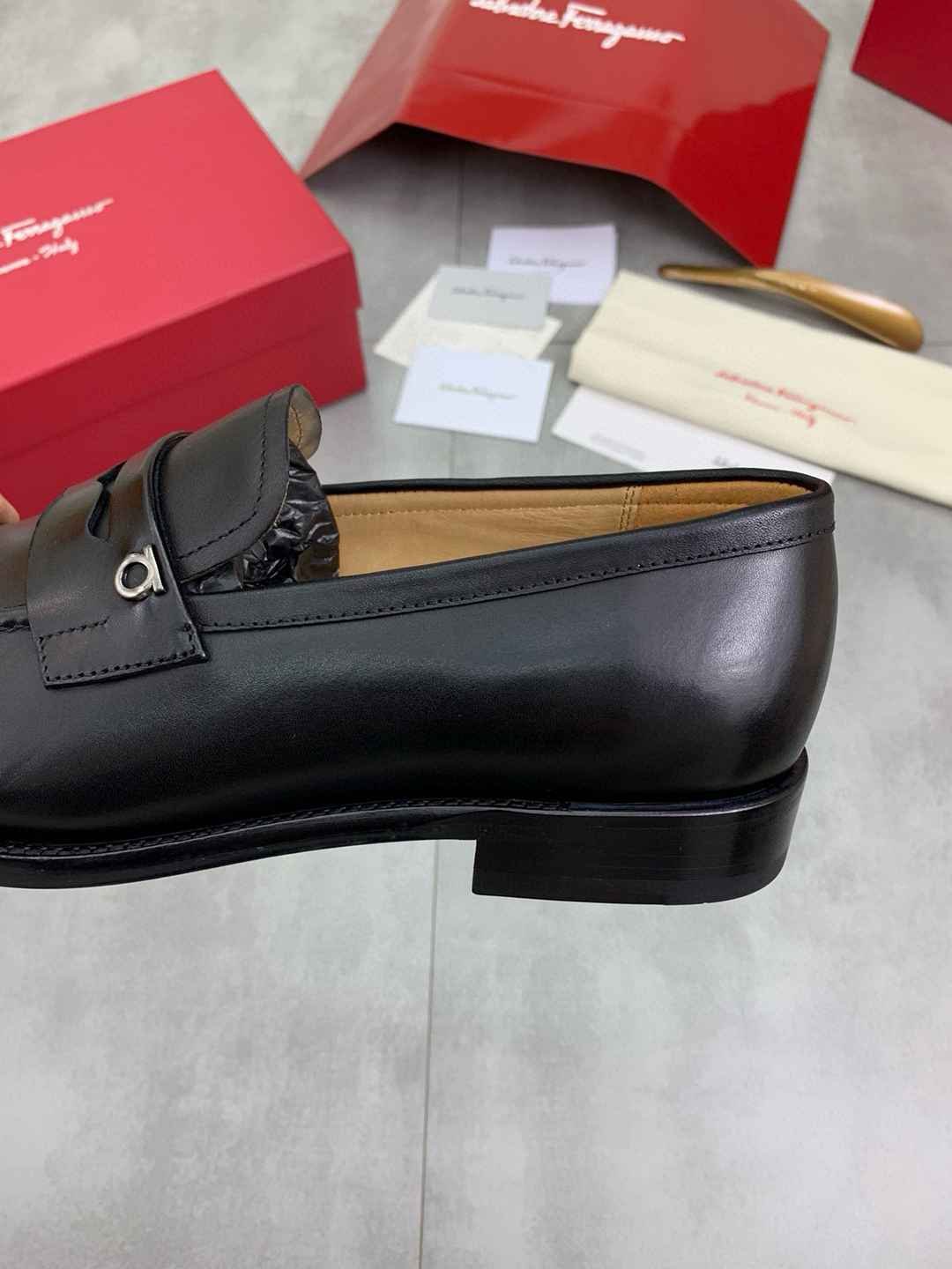 Ferragamo Salvatore Dress Shoes Colorway 3 1081480-3