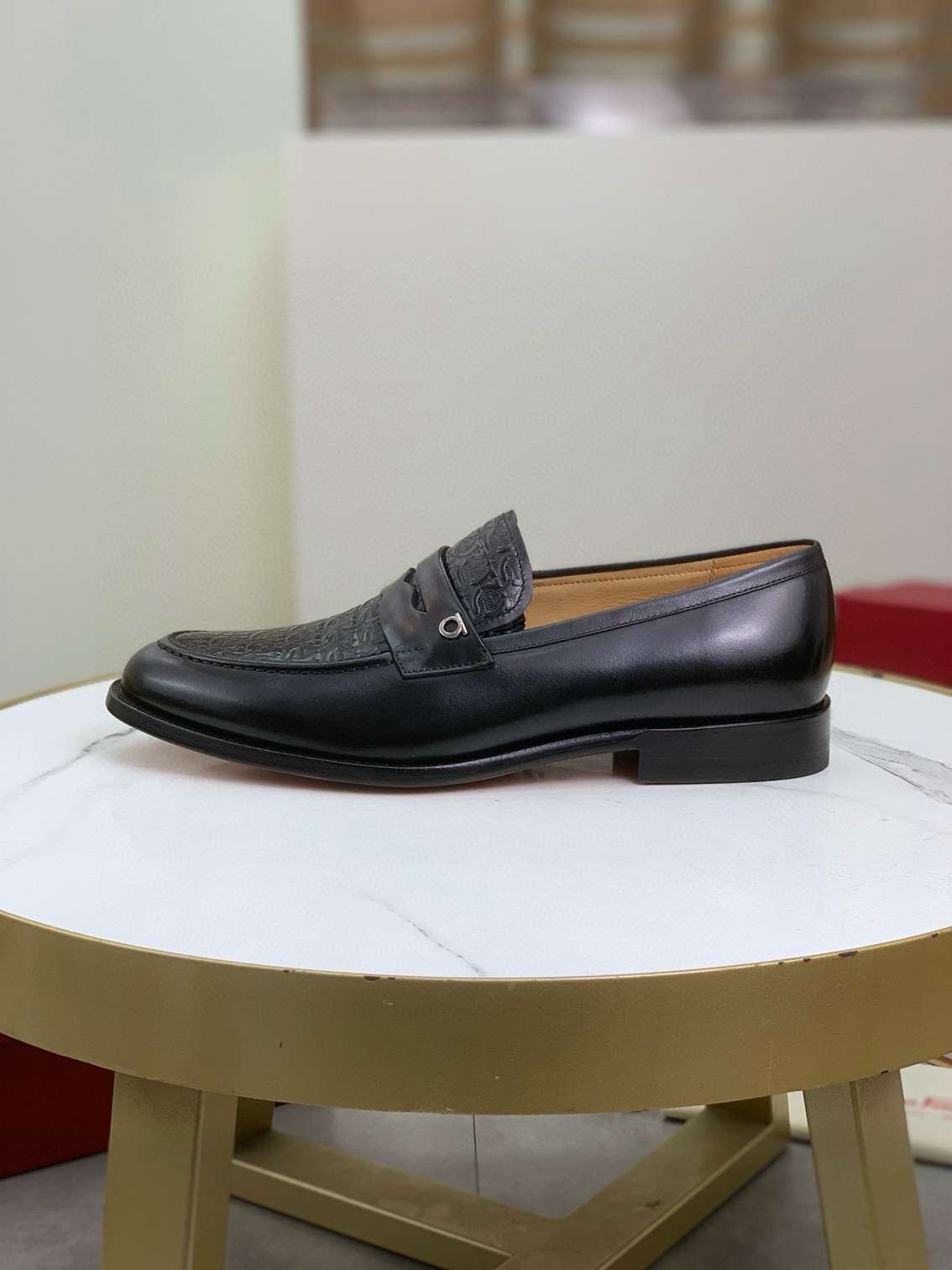Ferragamo Salvatore Dress Shoes Colorway 1 1081480-1