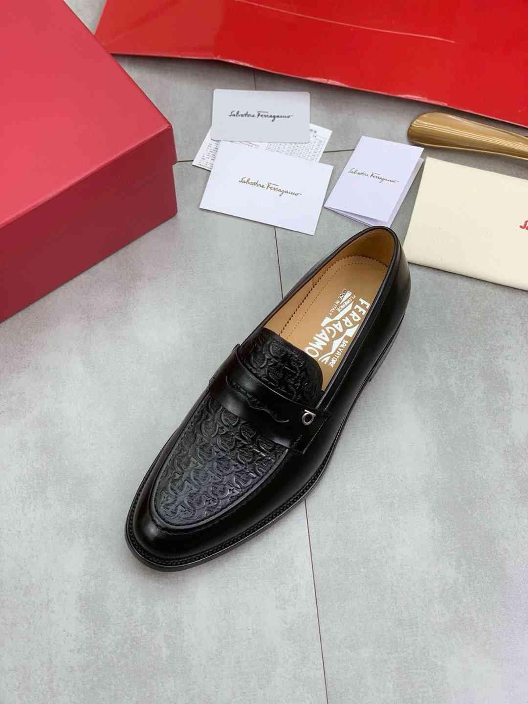Ferragamo Salvatore Dress Shoes Colorway 1 1081480-1