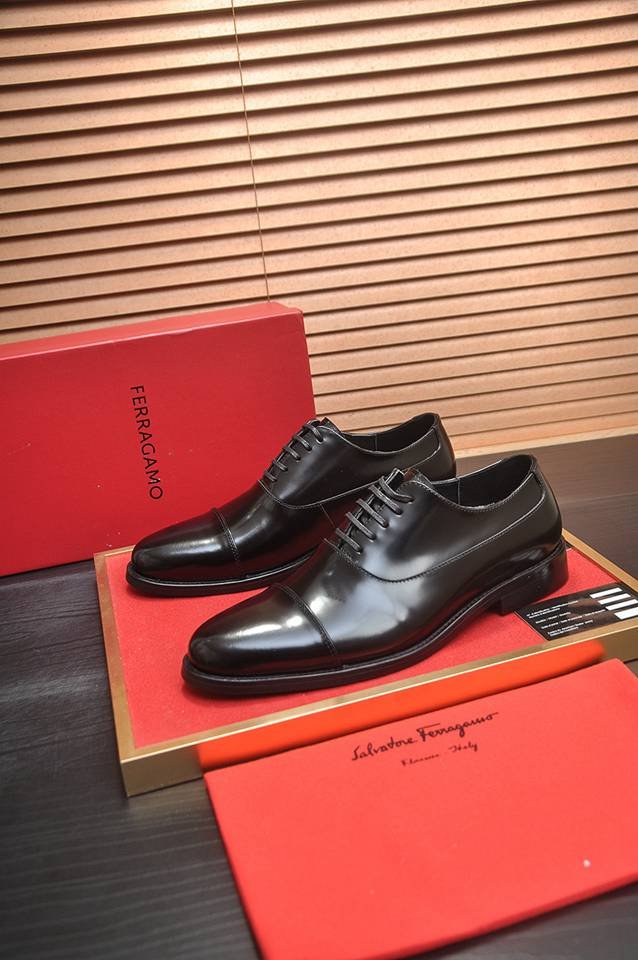 Ferragamo Leather Designer Sneakers 1133290