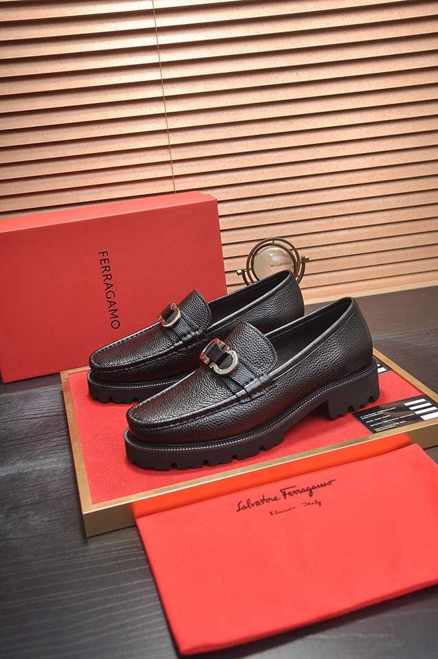 Ferragamo Leather Dress Shoes Colorway 1 1133320-1