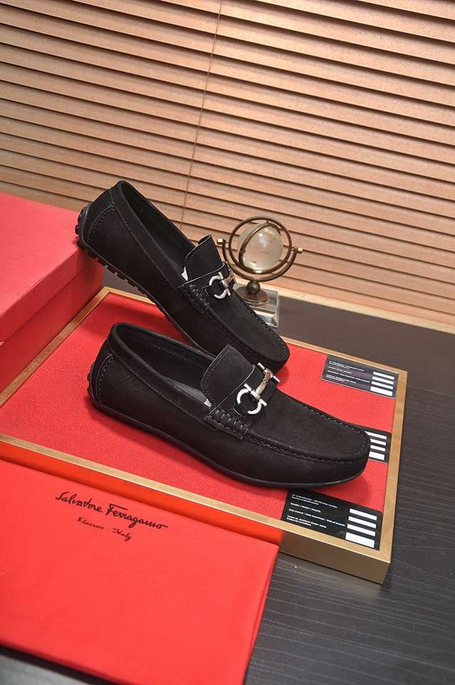 Ferragamo Leather Designer Sneakers Colorway 2 1133250-2