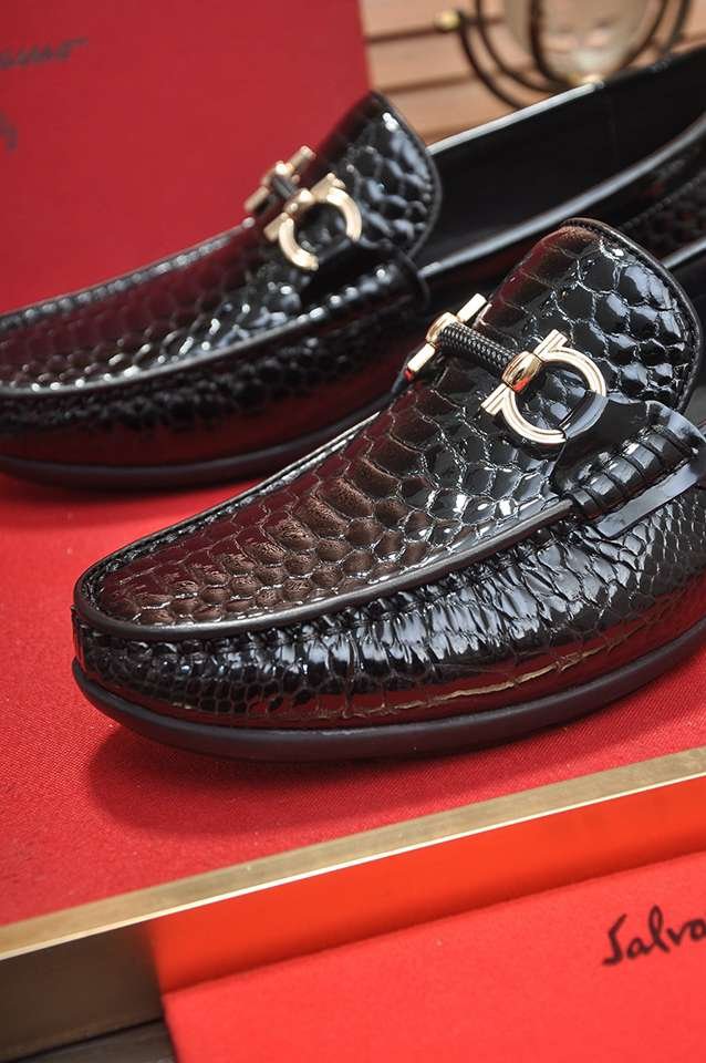 Ferragamo Leather Designer Sneakers 1133250