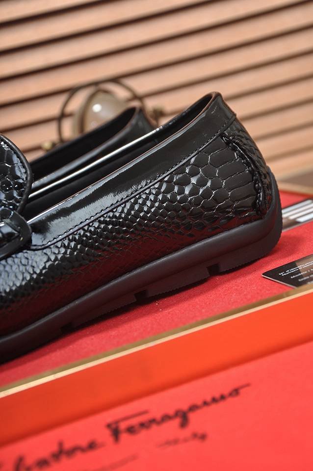 Ferragamo Leather Designer Sneakers 1133250