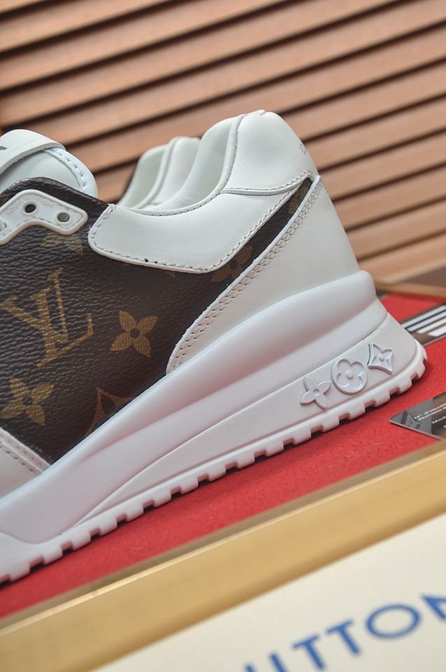 Louis Vuitton LOUIS VUITTON Sneakers Colorway 28 1133380-28