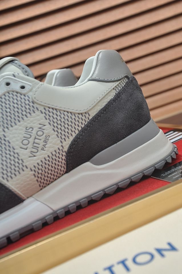 Louis Vuitton LOUIS VUITTON Sneakers Colorway 27 1133380-27