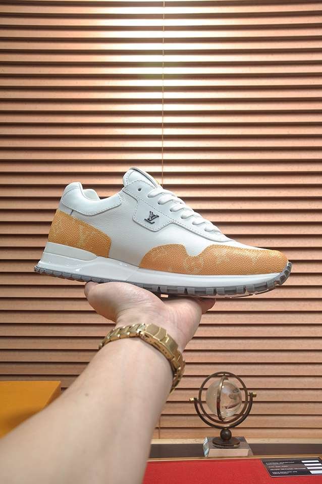 Louis Vuitton LOUIS VUITTON Sneakers Colorway 24 1133380-24