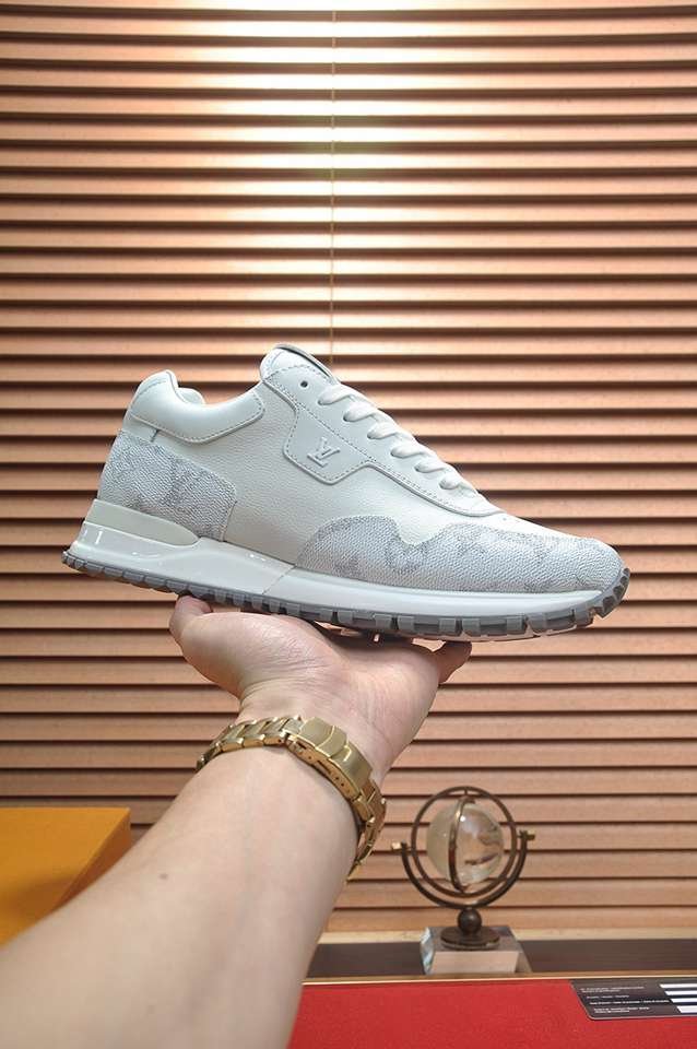 Louis Vuitton LOUIS VUITTON Sneakers Colorway 23 1133380-23