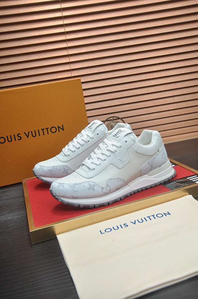 Louis Vuitton LOUIS VUITTON Sneakers Colorway 23 1133380-23