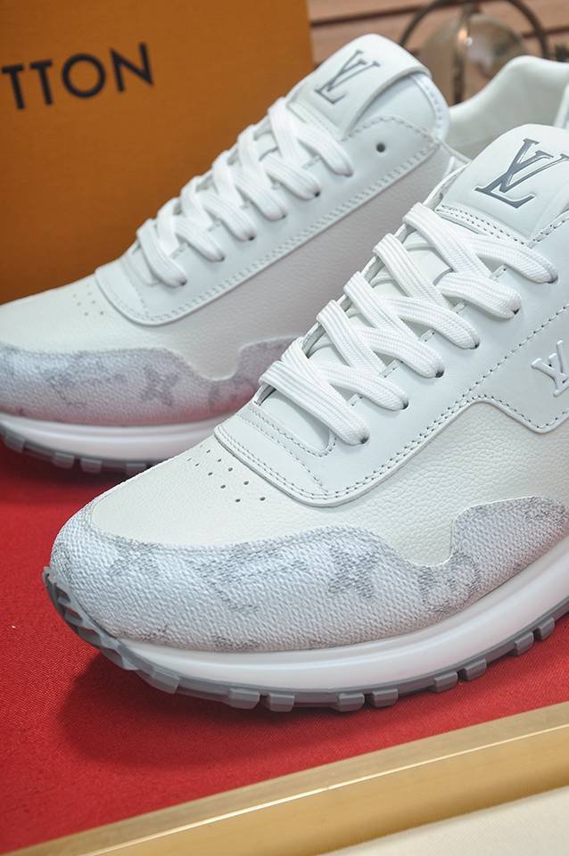 Louis Vuitton LOUIS VUITTON Sneakers Colorway 23 1133380-23