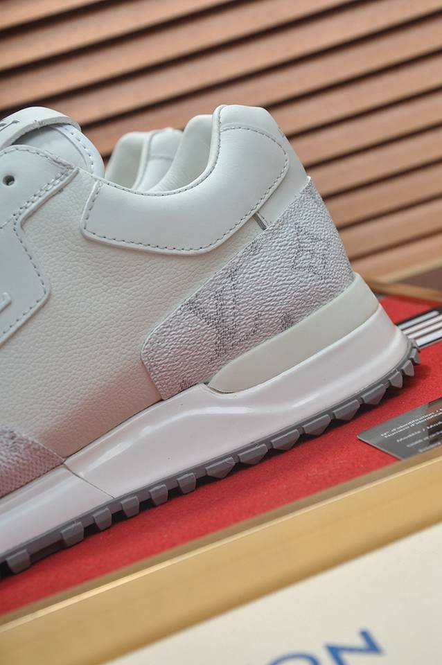 Louis Vuitton LOUIS VUITTON Sneakers Colorway 23 1133380-23