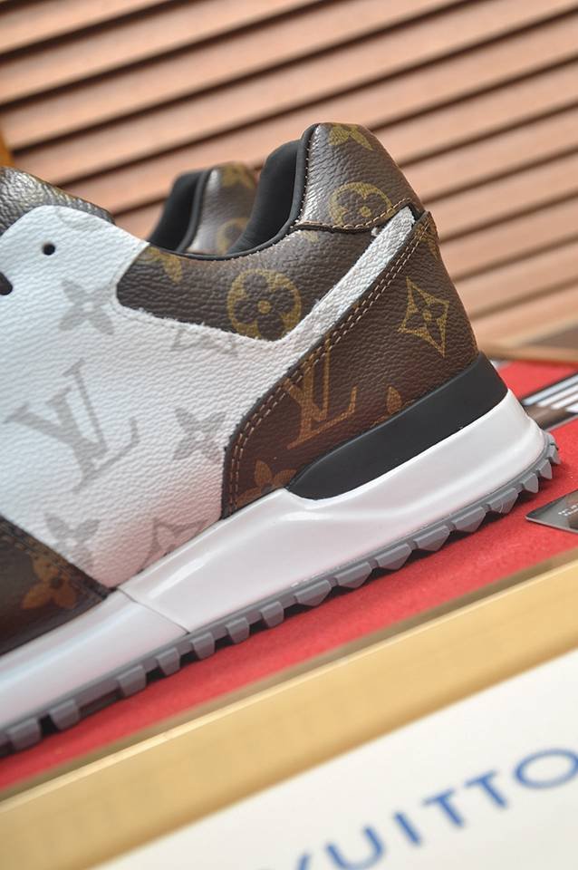 Louis Vuitton LOUIS VUITTON Sneakers Colorway 21 1133380-21