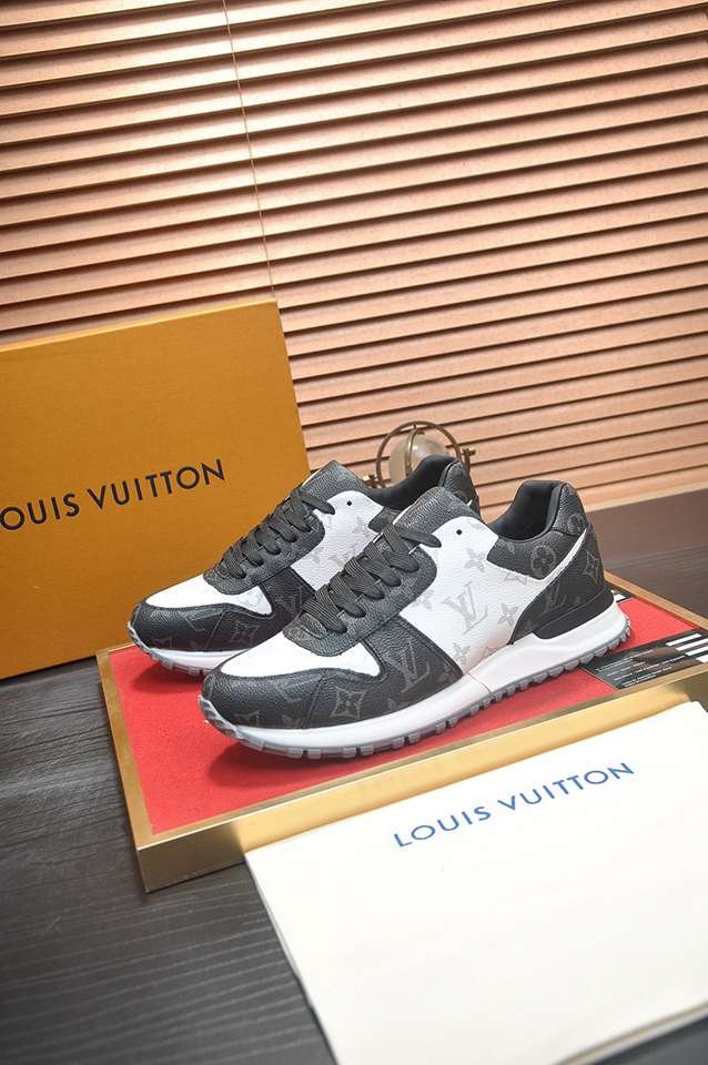 Louis Vuitton LOUIS VUITTON Sneakers Colorway 20 1133380-20