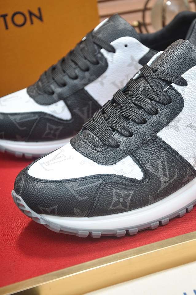 Louis Vuitton LOUIS VUITTON Sneakers Colorway 20 1133380-20