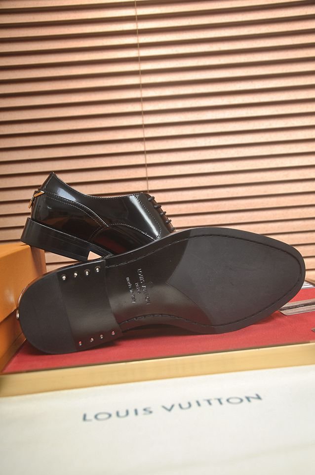 Louis Vuitton LV Sneakers Colorway 29 1133280-29