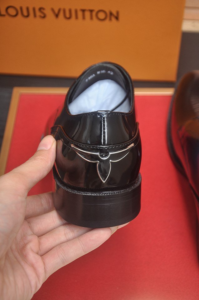 Louis Vuitton LV Sneakers Colorway 29 1133280-29