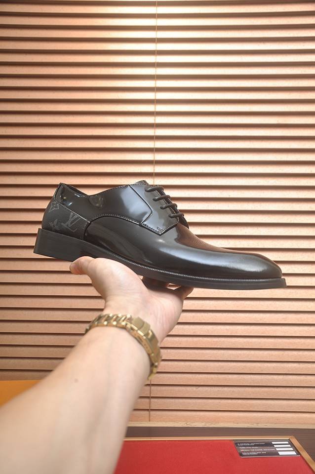 Louis Vuitton LV Sneakers Colorway 27 1133280-27