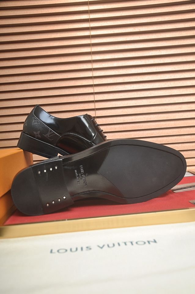Louis Vuitton LV Sneakers Colorway 27 1133280-27