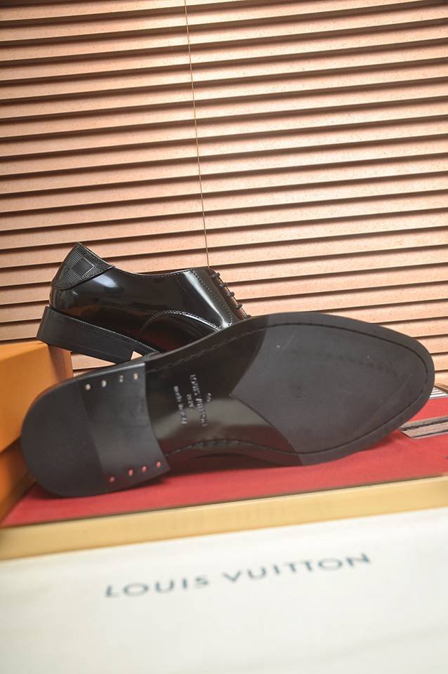 Louis Vuitton LV Sneakers Colorway 25 1133280-25
