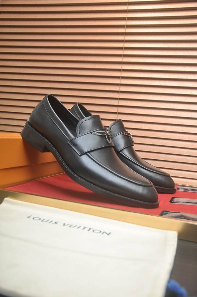Louis Vuitton LV Sneakers Colorway 22 1133280-22
