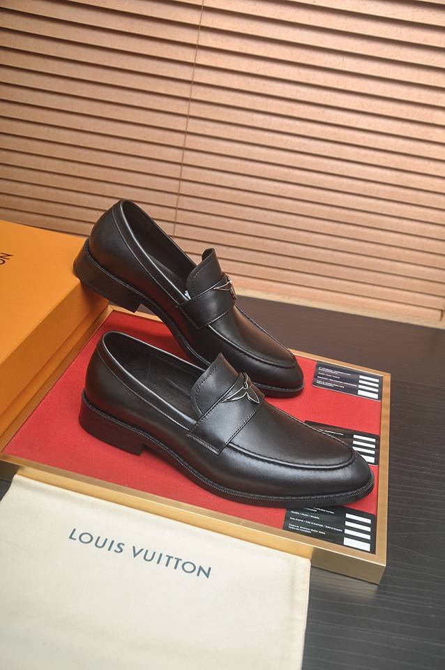 Louis Vuitton LV Sneakers Colorway 22 1133280-22