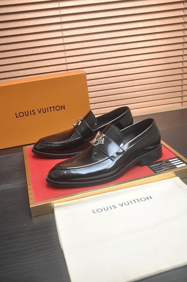 Louis Vuitton LV Sneakers Colorway 21 1133280-21