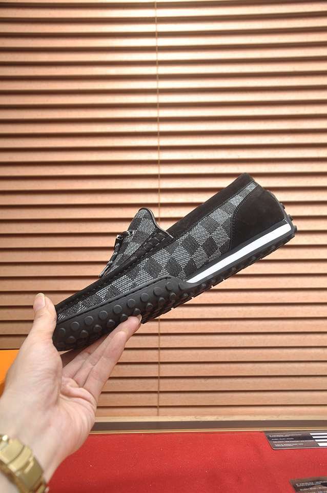 Louis Vuitton LOUIS VUITTON Sneakers Colorway 7 1133350-7
