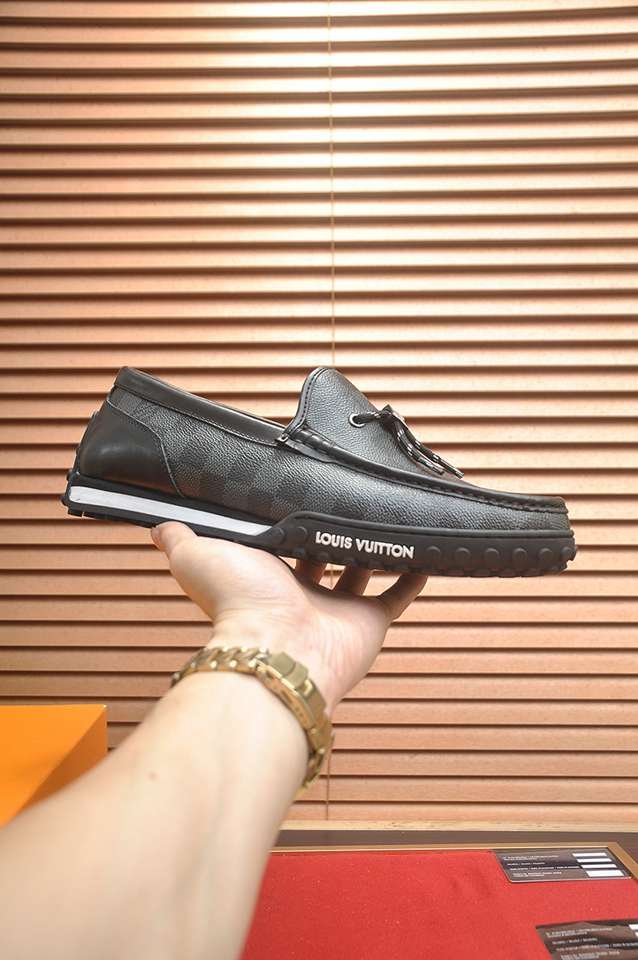 Louis Vuitton LOUIS VUITTON Sneakers Colorway 4 1133350-4