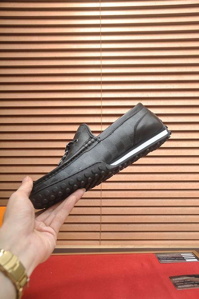 Louis Vuitton LOUIS VUITTON Sneakers Colorway 4 1133350-4