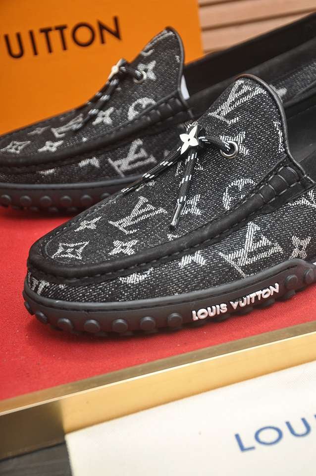 Louis Vuitton LOUIS VUITTON Sneakers Colorway 3 1133350-3