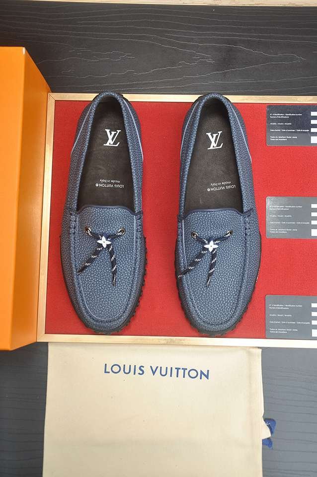 Louis Vuitton LOUIS VUITTON Sneakers Colorway 1 1133350-1