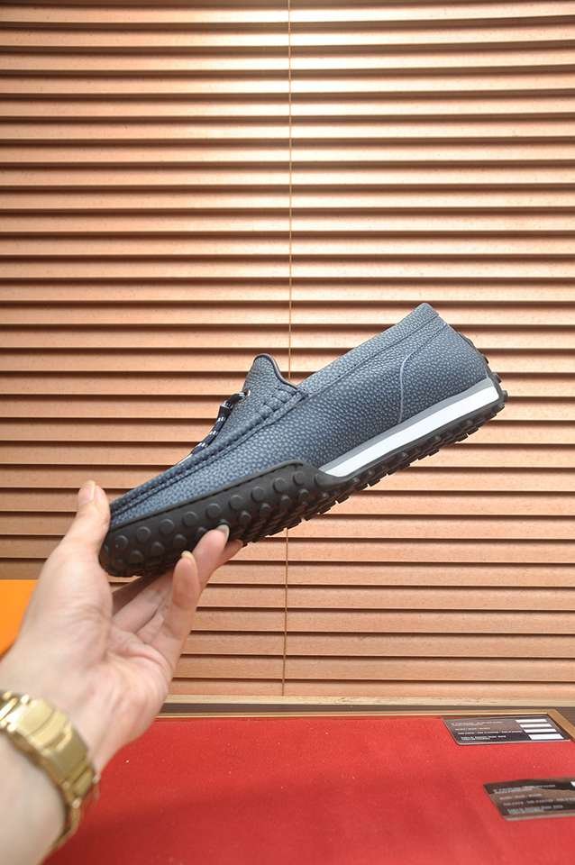 Louis Vuitton LOUIS VUITTON Sneakers Colorway 1 1133350-1