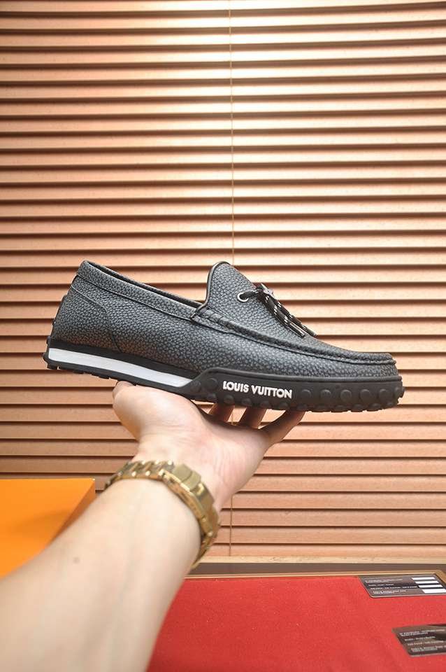 Louis Vuitton LOUIS VUITTON Sneakers 1133350