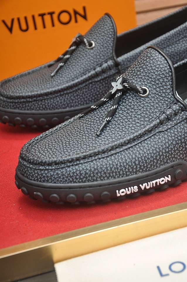 Louis Vuitton LOUIS VUITTON Sneakers 1133350