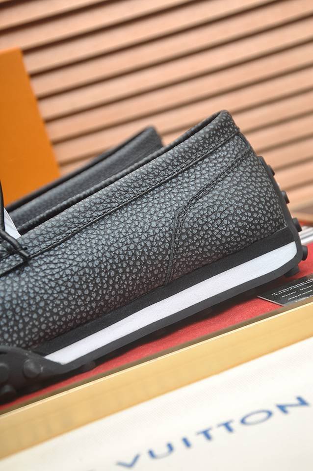 Louis Vuitton LOUIS VUITTON Sneakers 1133350