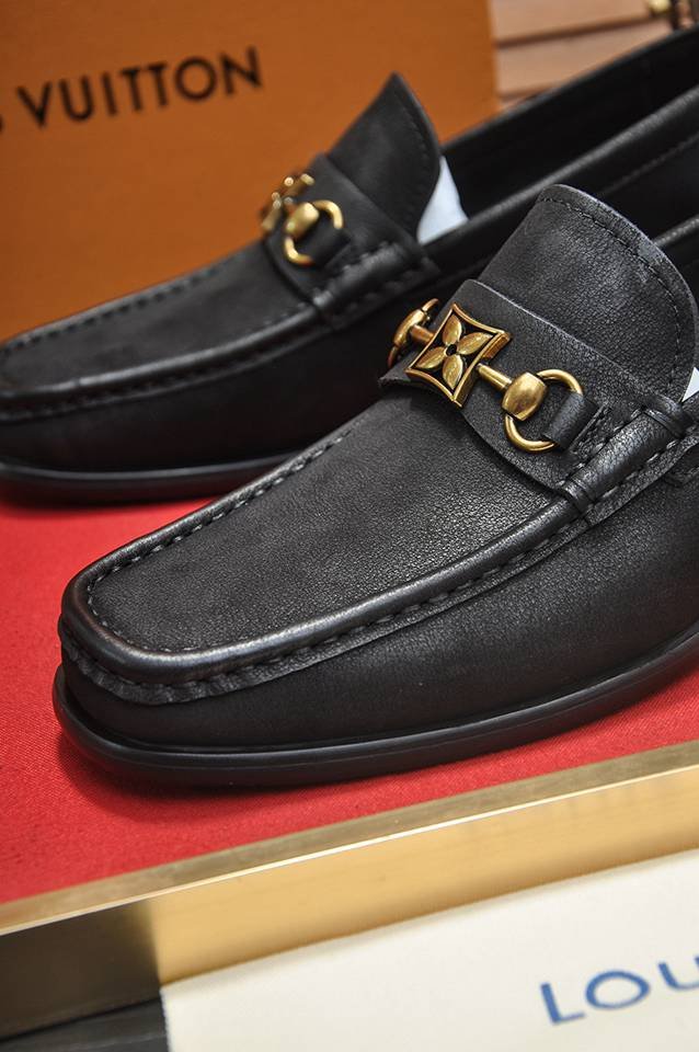 Louis Vuitton LV Sneakers Colorway 18 1133280-18