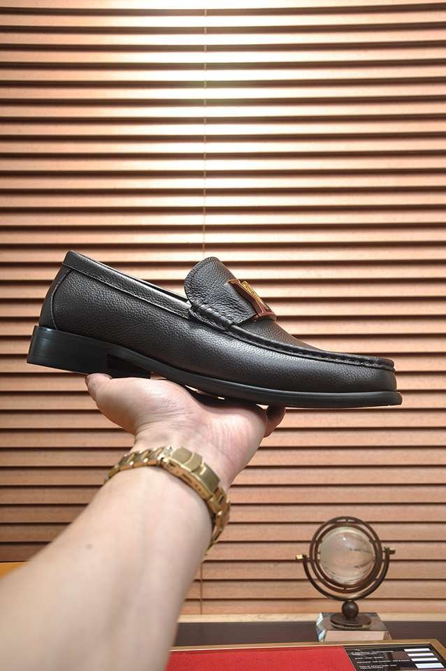 Louis Vuitton LV Sneakers Colorway 17 1133280-17