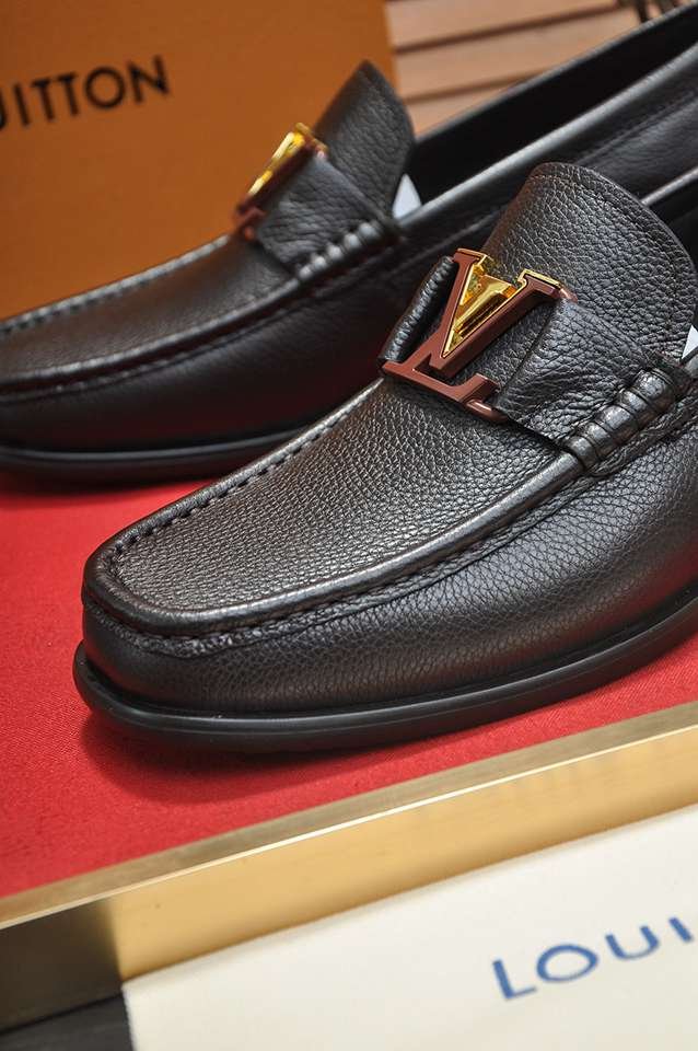 Louis Vuitton LV Sneakers Colorway 17 1133280-17