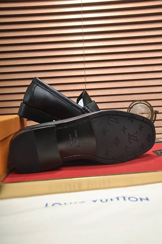 Louis Vuitton LV Sneakers Colorway 16 1133280-16