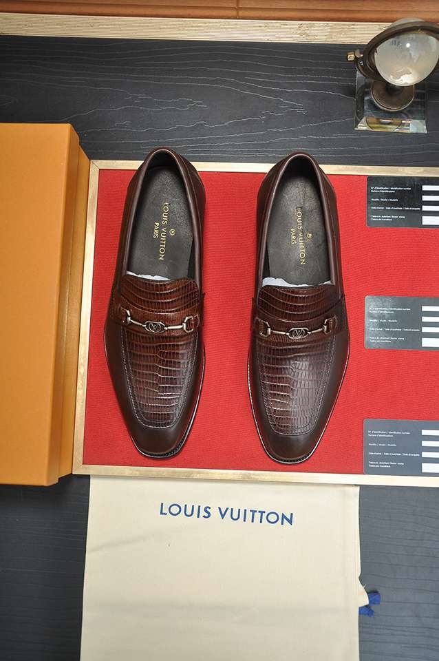 Louis Vuitton LV Sneakers Colorway 2 1133290-2