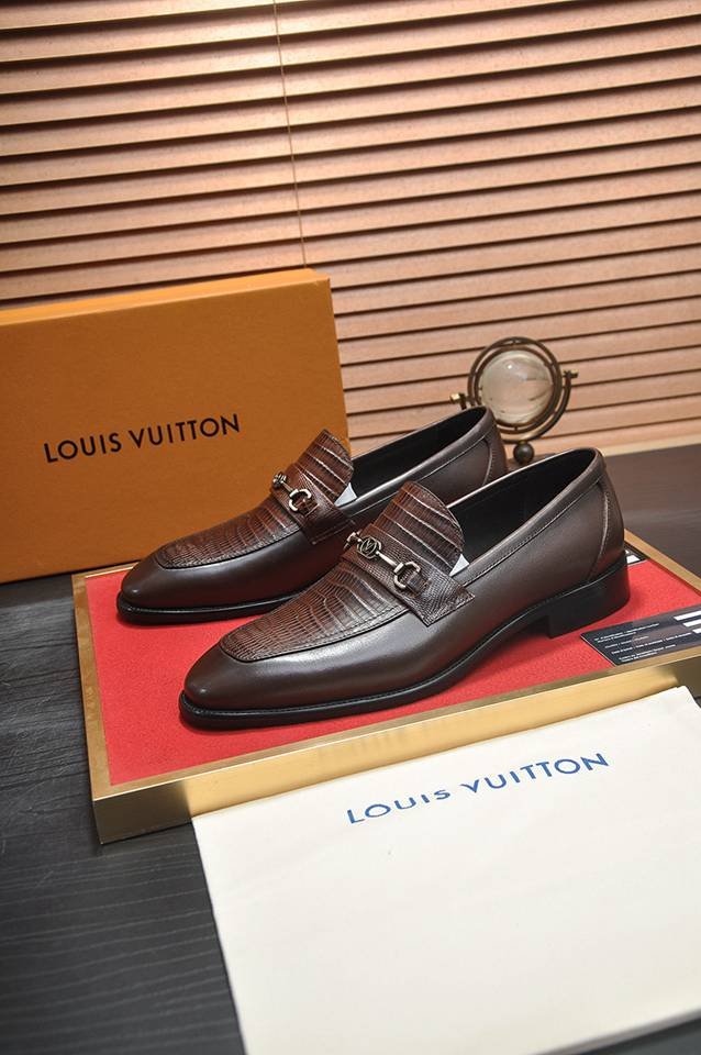 Louis Vuitton LV Sneakers Colorway 2 1133290-2
