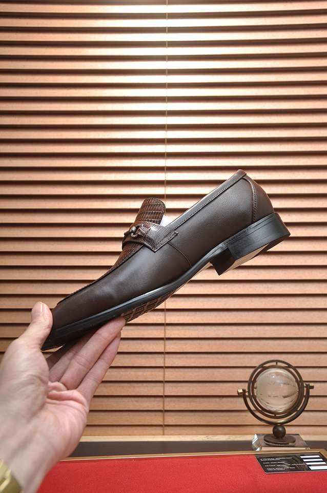 Louis Vuitton LV Sneakers Colorway 2 1133290-2