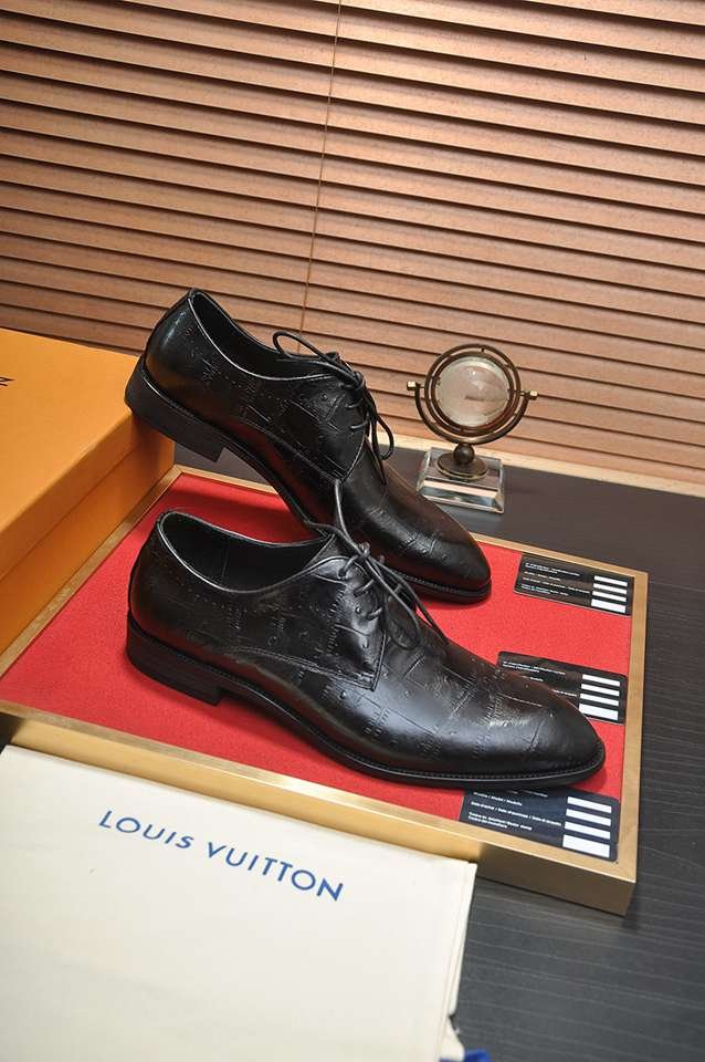 Louis Vuitton LV Sneakers Colorway 1 1133290-1