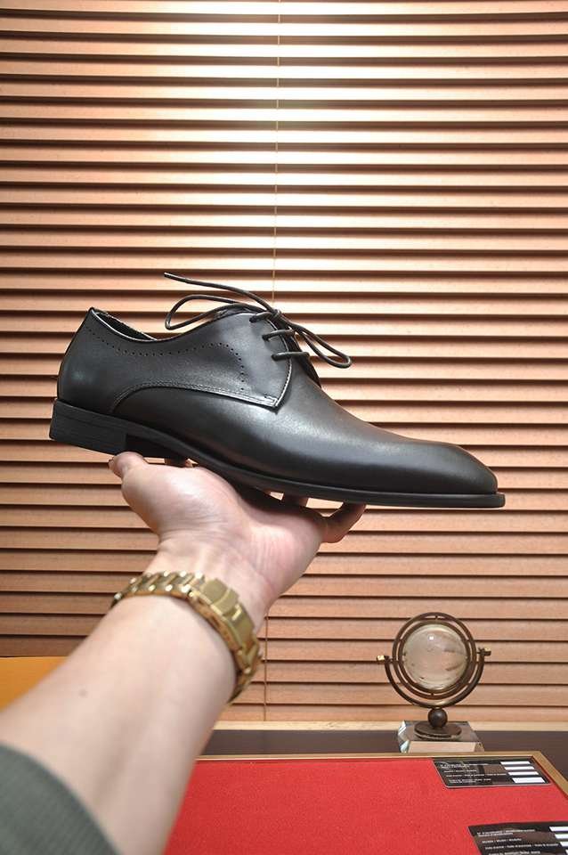 Louis Vuitton LV Sneakers 1133290
