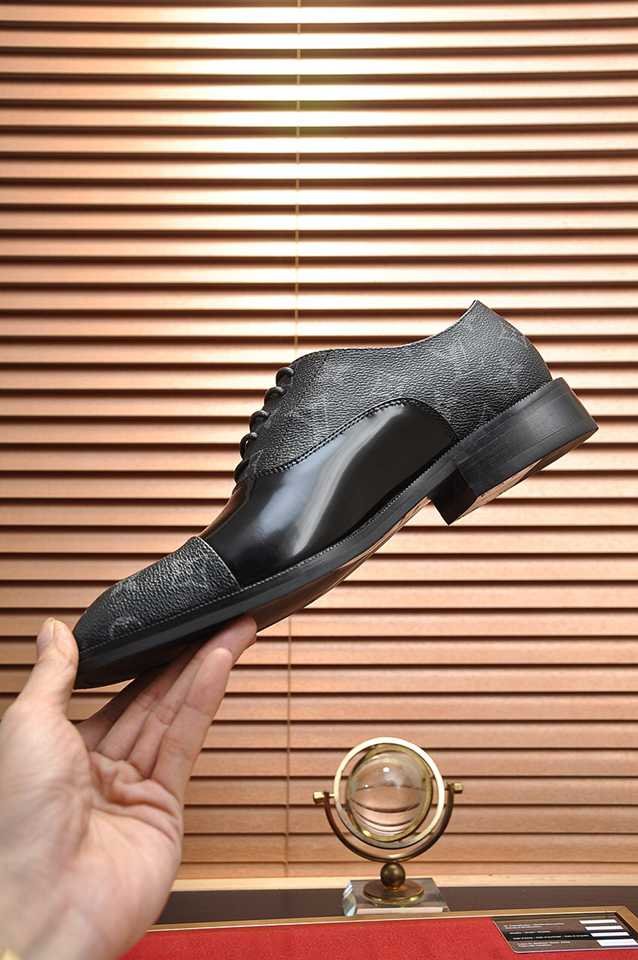 Louis Vuitton LV Sneakers Colorway 15 1133280-15