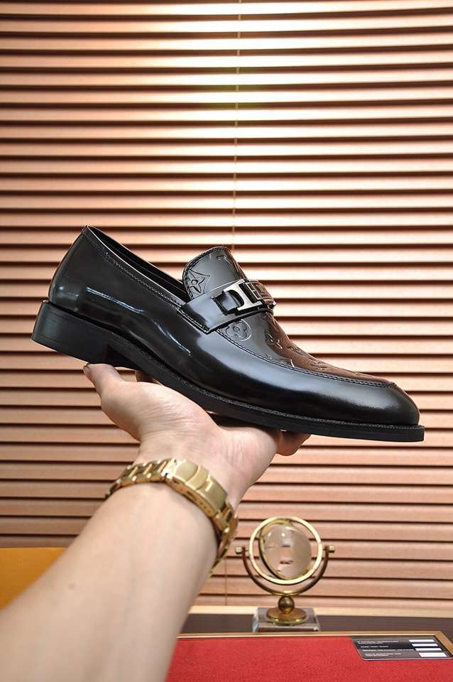 Louis Vuitton LV Sneakers Colorway 14 1133280-14