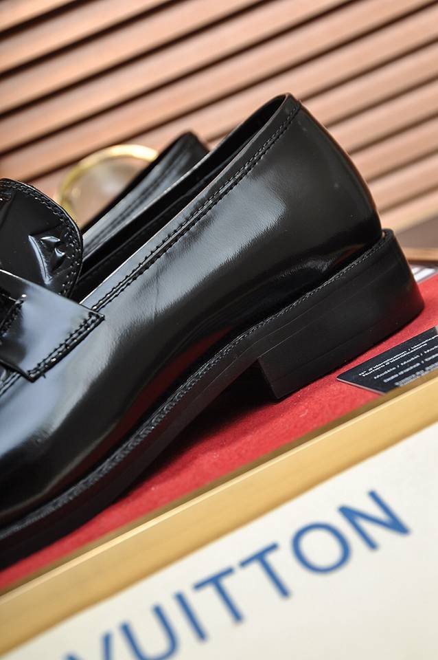 Louis Vuitton LV Sneakers Colorway 14 1133280-14