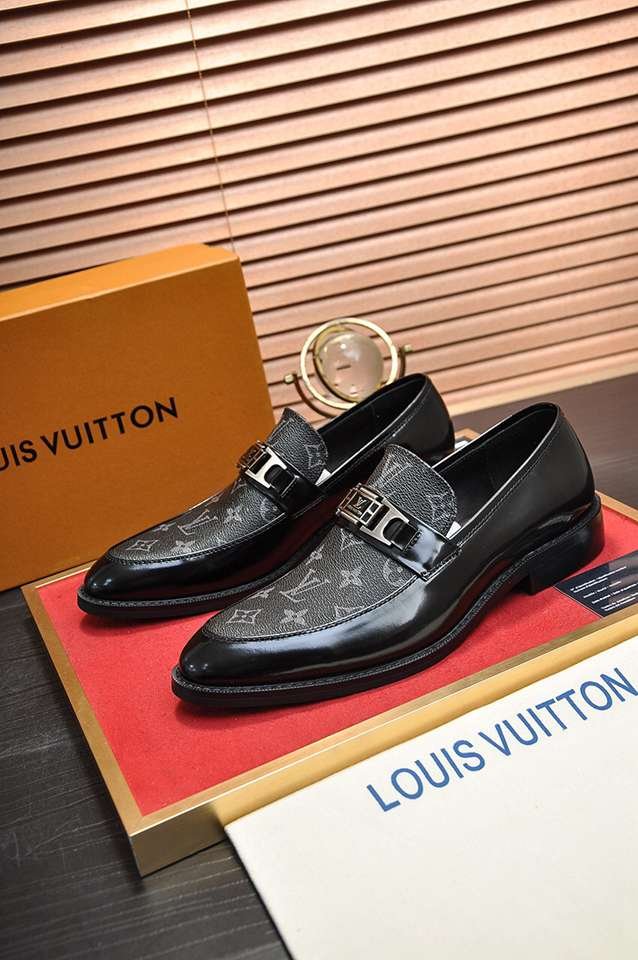 Louis Vuitton LV Sneakers Colorway 13 1133280-13